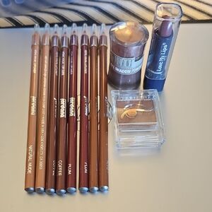 Assorted Lip Liners and Makeup Set
